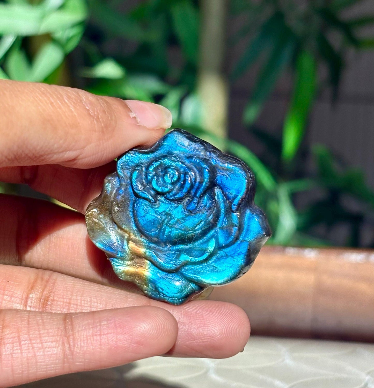 Super Flashy Labradorite Roses; Crystal Carvings