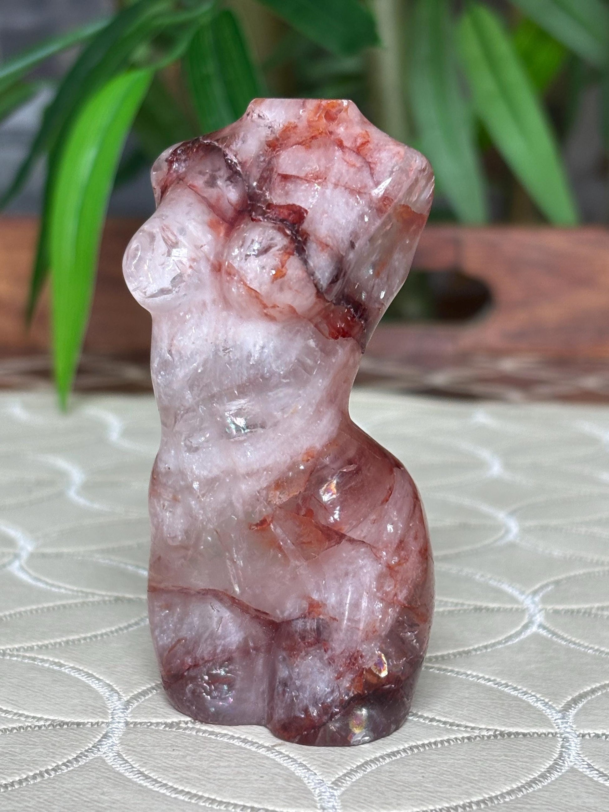Fire Quartz Women's Body Carving: Healing Crystal (3.30 inches)