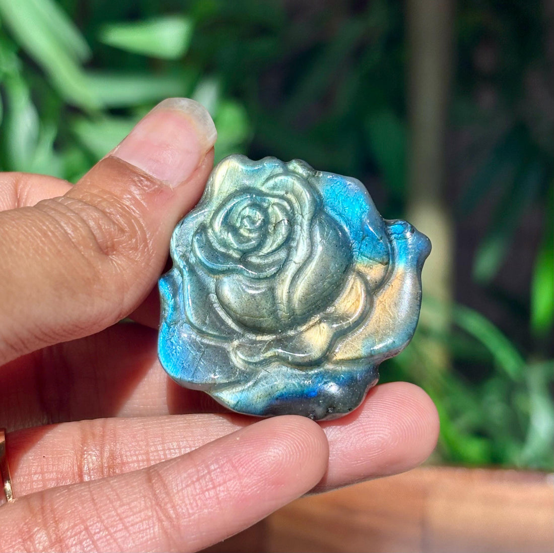 Super Flashy Labradorite Roses; Crystal Carvings