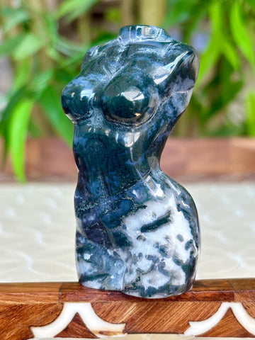 Moss Agate Crystal Female Body Carving: 3.09 Inches