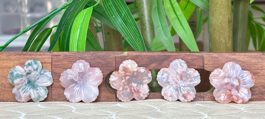 Flower Agate Crystal Carving- Flowers; 1.28 inches