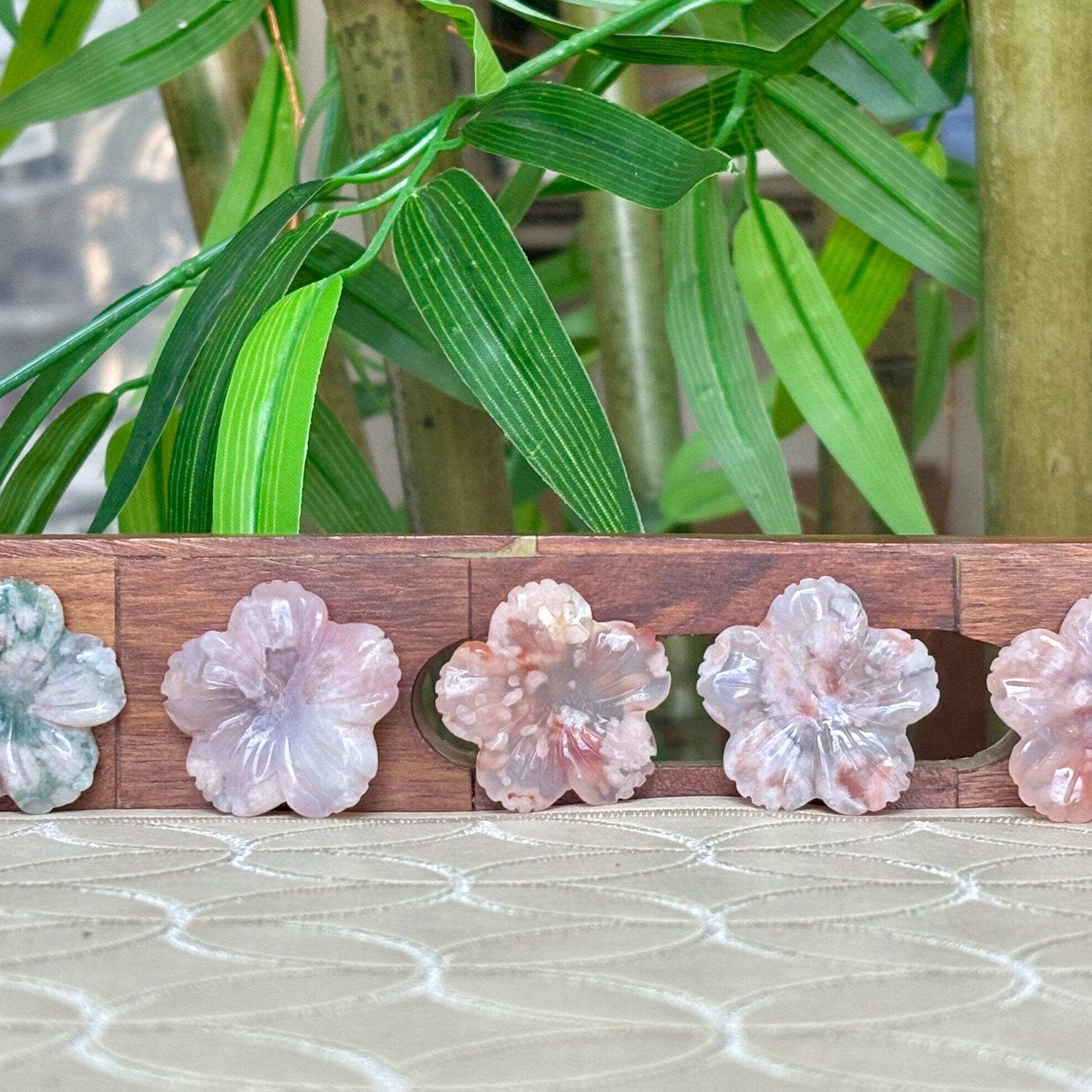 Flower Agate Crystal Carving- Flowers; 1.28 inches